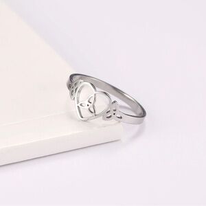 18K White Gold/ Rhodium Plated Triquetra Inside Heart Ring